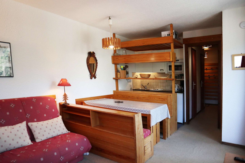 _clients_210520001_photos_690q_11201430 _clients_210520001_photos_690q_11201430