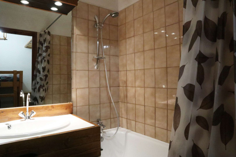 _clients_210520001_photos_693f_11193254 _clients_210520001_photos_693f_11193254