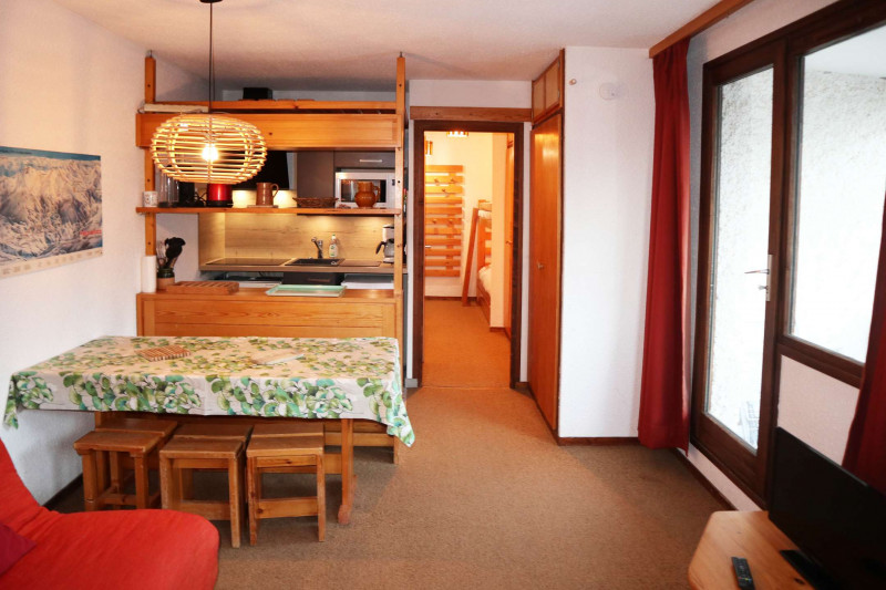 _clients_210520001_photos_694a_10498819