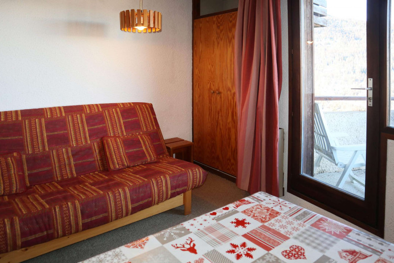 _clients_210520001_photos_700b_11109762