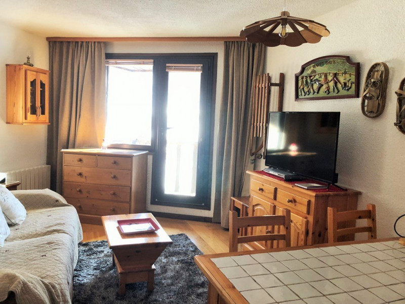 _clients_210520001_photos_711b_10440612 _clients_210520001_photos_711b_10440612