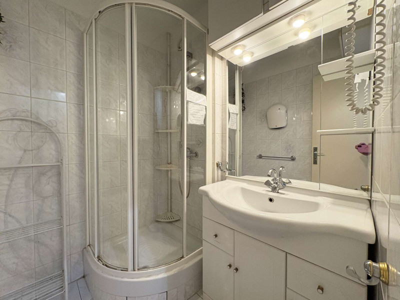 _clients_210520001_photos_717f_12252953 _clients_210520001_photos_717f_12252953