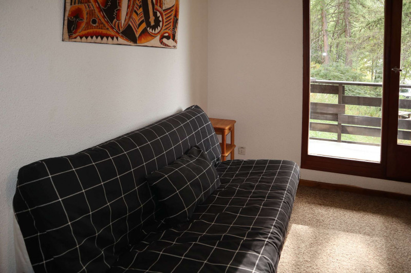 _clients_210520001_photos_731a_9342368