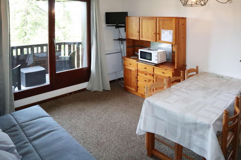 _clients_210520001_photos_736b_10340851