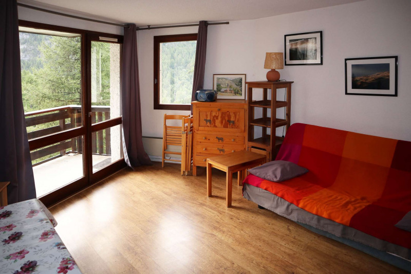 _clients_210520001_photos_753a_10850848 _clients_210520001_photos_753a_10850848