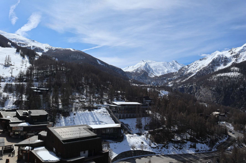 _clients_210520001_photos_756g_12260730 _clients_210520001_photos_756g_12260730
