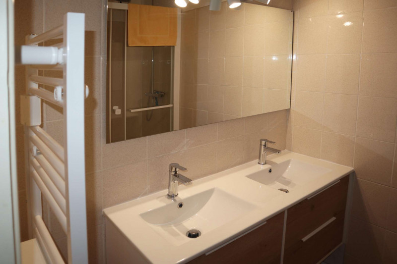 _clients_210520001_photos_764f_10232590 _clients_210520001_photos_764f_10232590