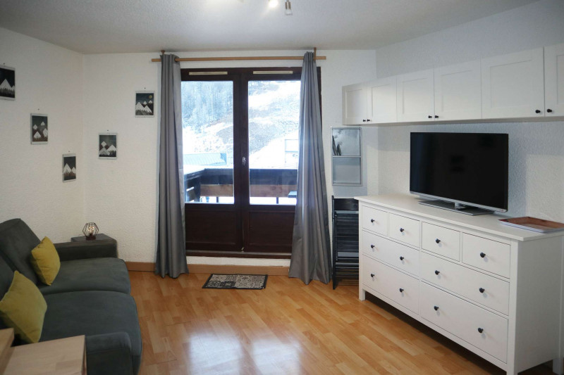 _clients_210520001_photos_767a_11232949 _clients_210520001_photos_767a_11232949