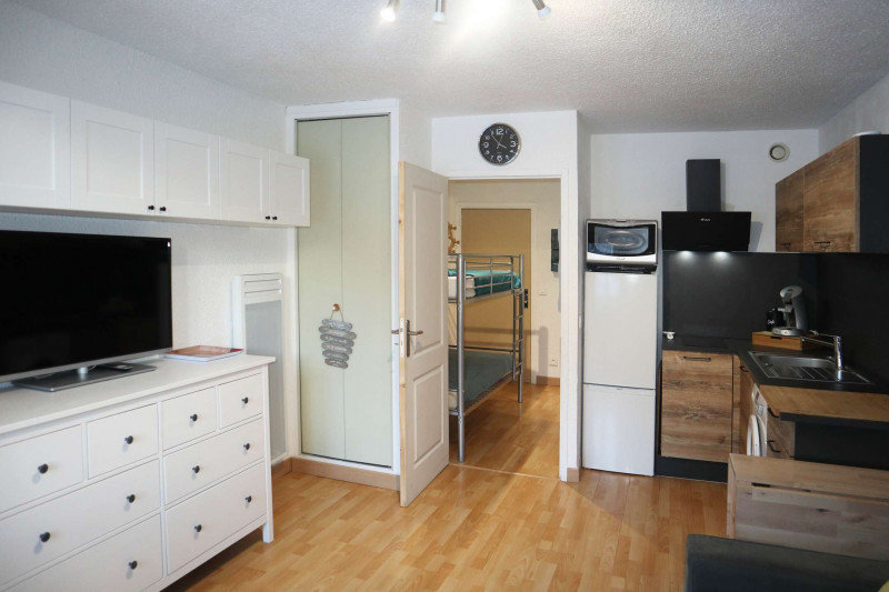 _clients_210520001_photos_767b_10658330