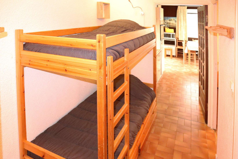 _clients_210520001_photos_76g_10249254 _clients_210520001_photos_76g_10249254