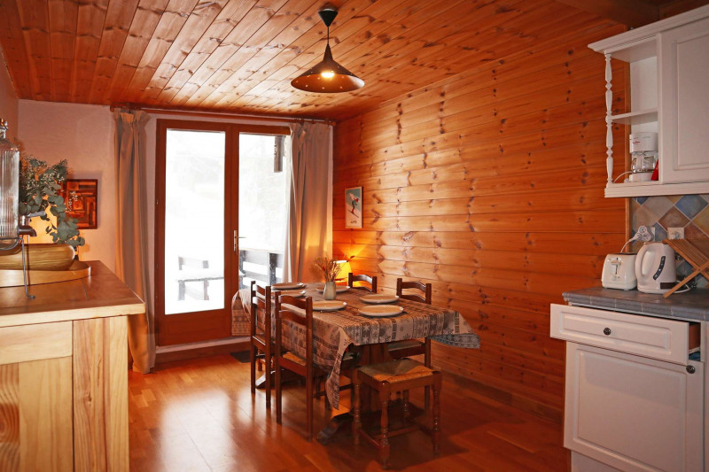 _clients_210520001_photos_775d_12137248