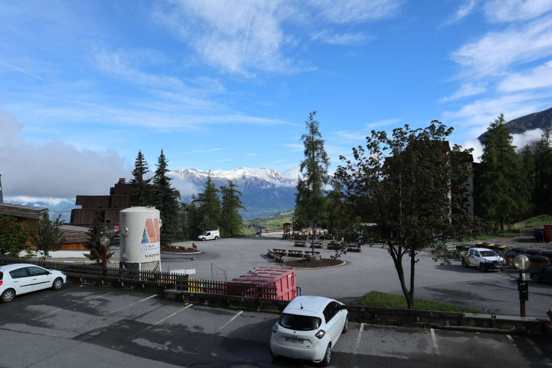 _clients_210520001_photos_785i_10558049