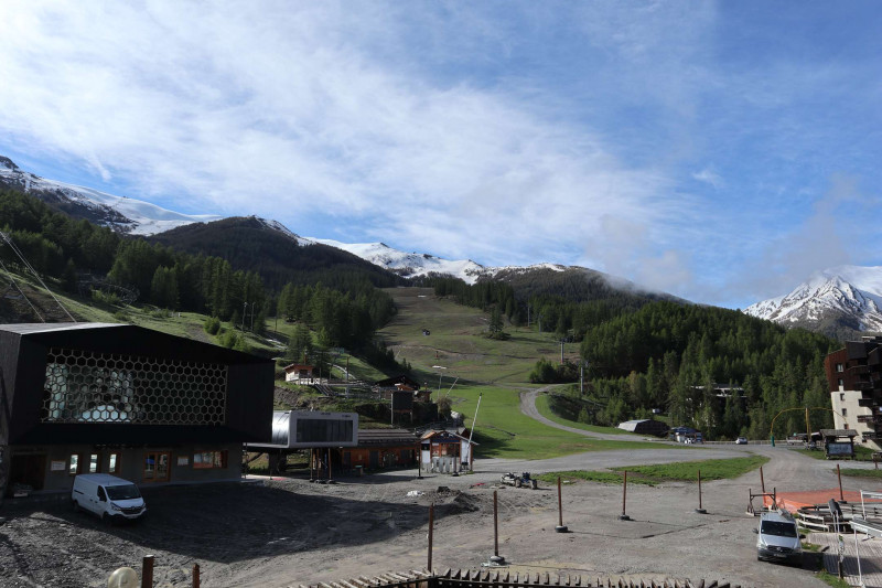 _clients_210520001_photos_799h_12153219 _clients_210520001_photos_799h_12153219