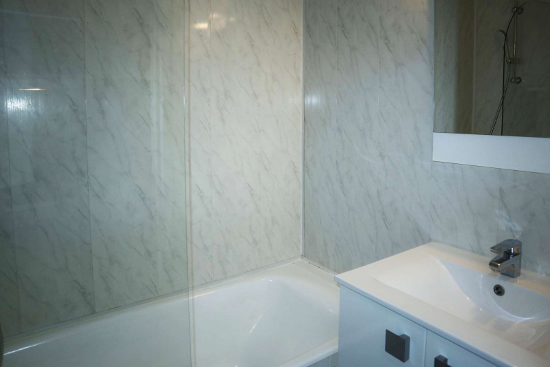 _clients_210520001_photos_801g_11266187