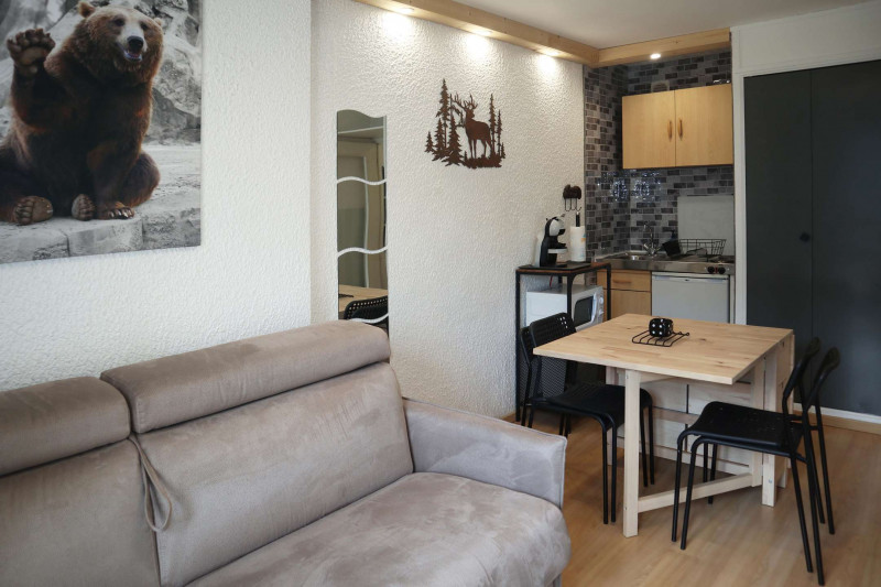 _clients_210520001_photos_809e_10549946 _clients_210520001_photos_809e_10549946