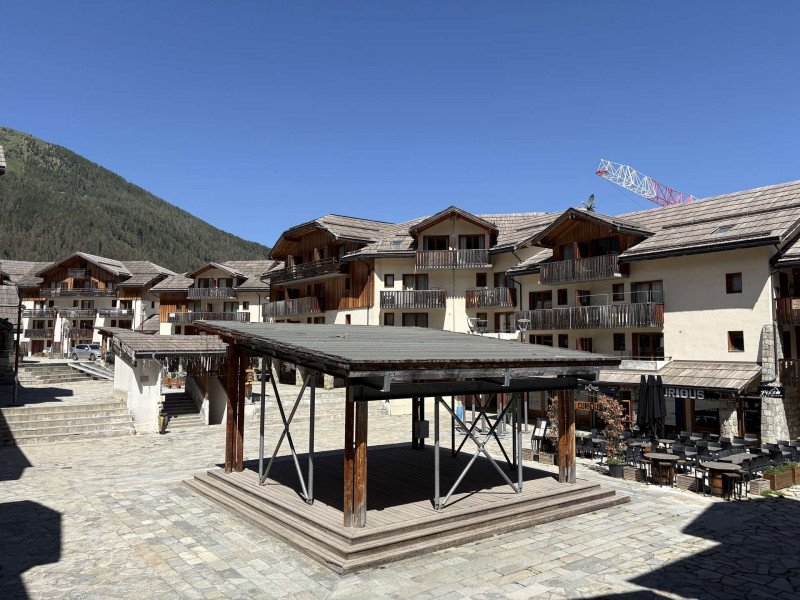 _clients_210520001_photos_812i_12169029