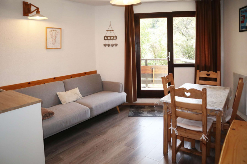 _clients_210520001_photos_813a_11291002