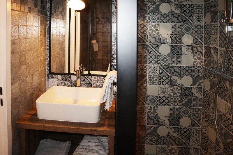 _clients_210520001_photos_814f_11518554