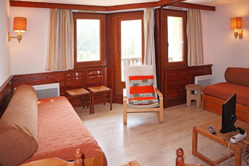 _clients_210520001_photos_818b_11291072