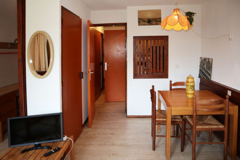 _clients_210520001_photos_818c_12261234
