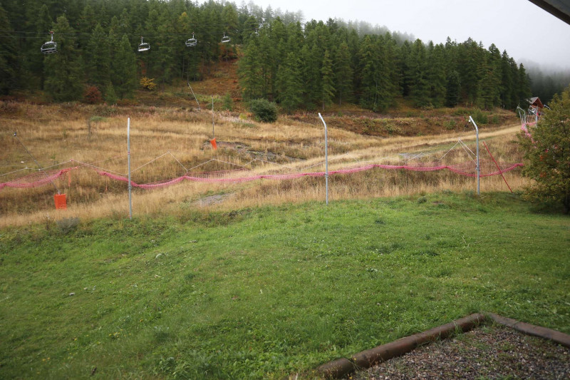 _clients_210520001_photos_825i_9850719