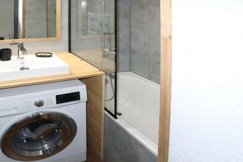 _clients_210520001_photos_835g_12231011