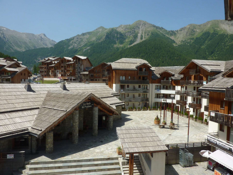 _clients_210520001_photos_840i_10072928 _clients_210520001_photos_840i_10072928