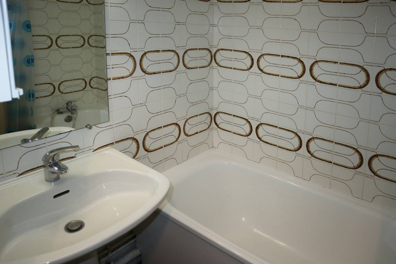 _clients_210520001_photos_84f_11186201 _clients_210520001_photos_84f_11186201