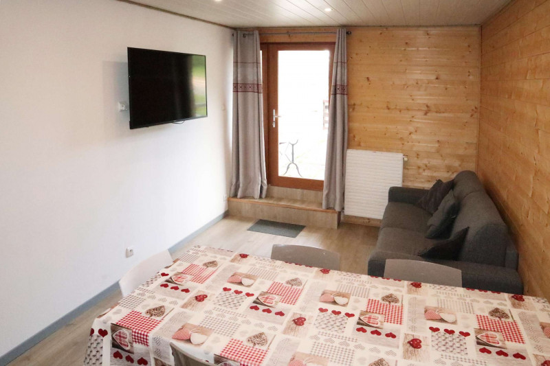 _clients_210520001_photos_853b_10183500 _clients_210520001_photos_853b_10183500