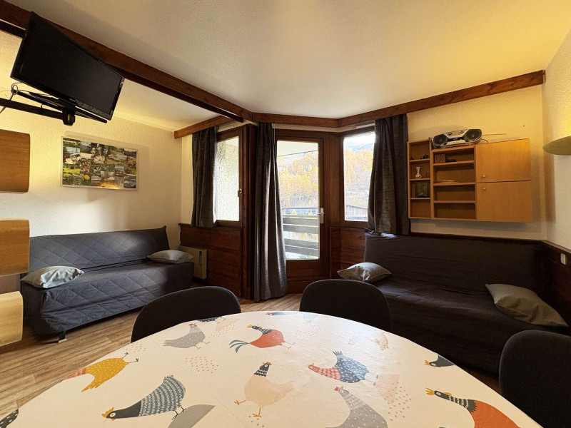 _clients_210520001_photos_855b_10608984 _clients_210520001_photos_855b_10608984