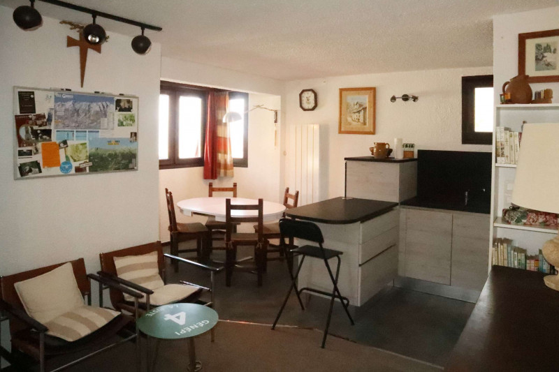 _clients_210520001_photos_859e_11202901 _clients_210520001_photos_859e_11202901