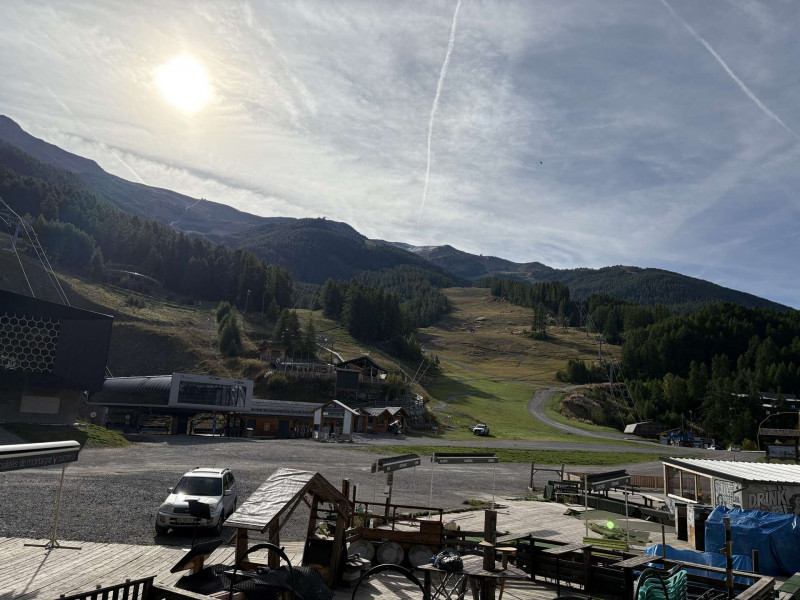 _clients_210520001_photos_863l_10868645 _clients_210520001_photos_863l_10868645