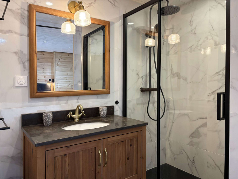 _clients_210520001_photos_863n_12114038 _clients_210520001_photos_863n_12114038