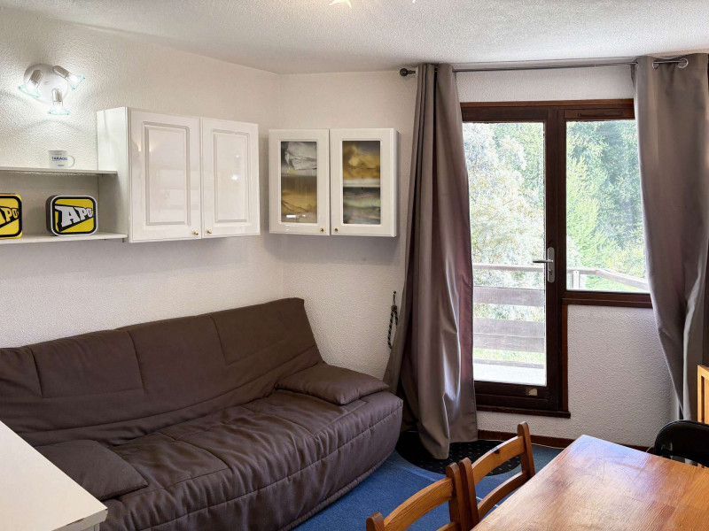 _clients_210520001_photos_869b_11211322 _clients_210520001_photos_869b_11211322