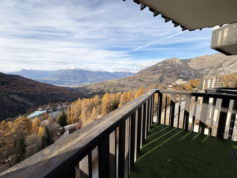 _clients_210520001_photos_879i_10902278