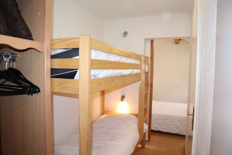 _clients_210520001_photos_880g_12200707 _clients_210520001_photos_880g_12200707