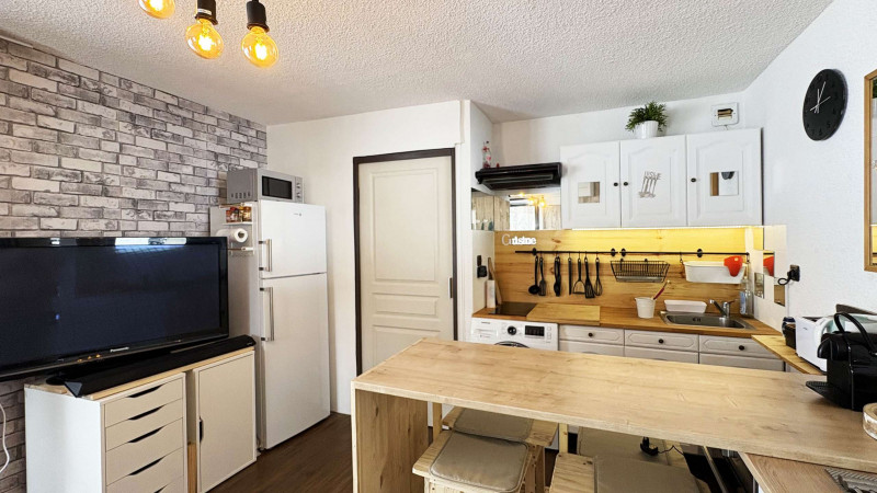 _clients_210520001_photos_885b_12114238 _clients_210520001_photos_885b_12114238