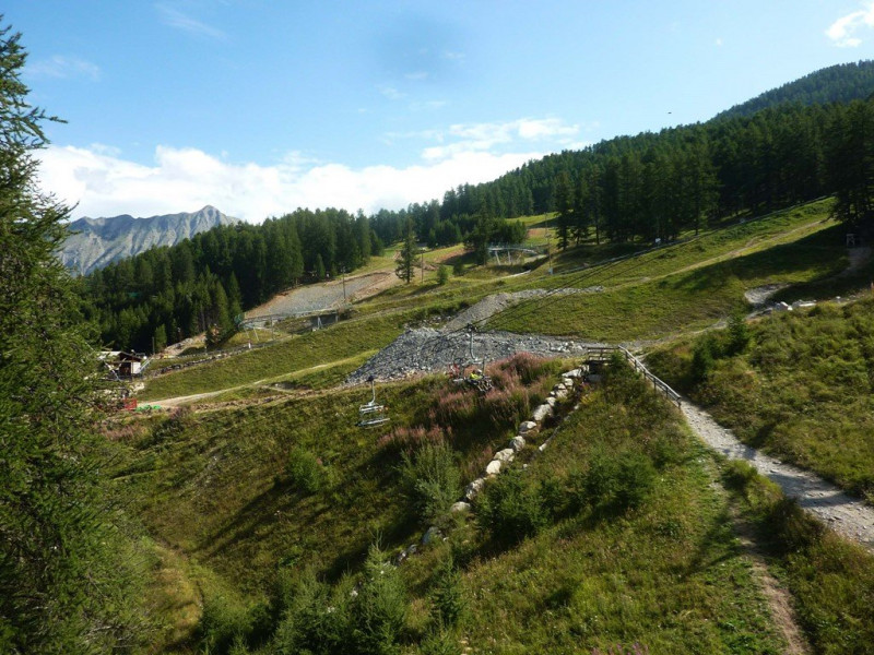 _clients_210520001_photos_90i_9851199 _clients_210520001_photos_90i_9851199