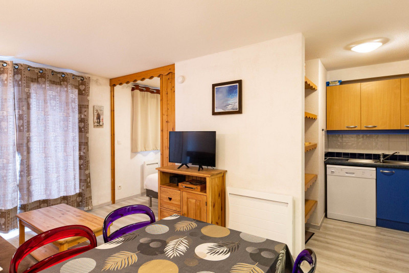 LocationAppartementLesOrres_AgenceDesOrres_PDA04 LocationAppartementLesOrres_AgenceDesOrres_PDA04