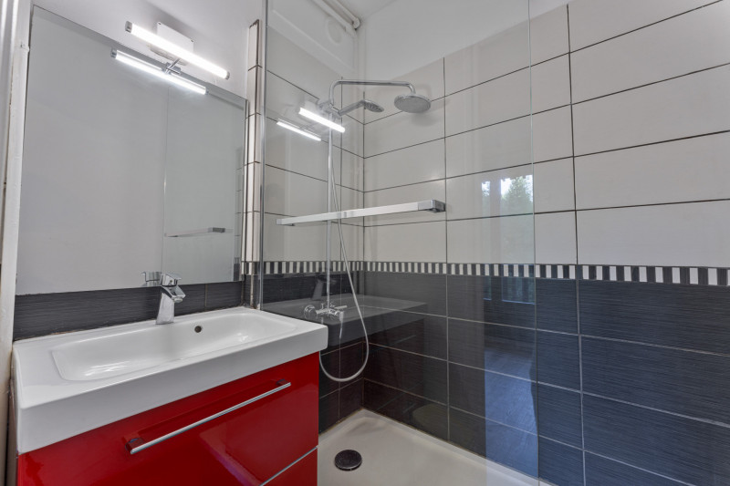 LocationAppartementLesOrres_AgenceDesOrres_ECR412 LocationAppartementLesOrres_AgenceDesOrres_ECR412