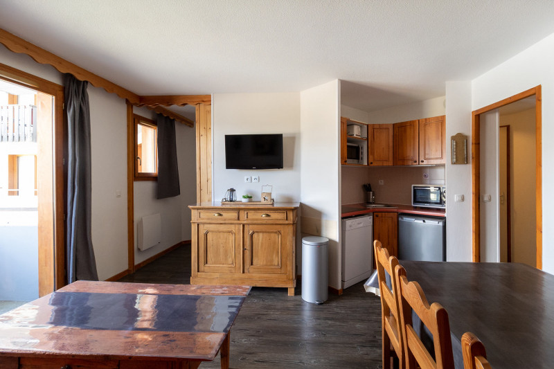 LocationAppartementLesOrres_AgenceDesOrres_MZ2008 LocationAppartementLesOrres_AgenceDesOrres_MZ2008