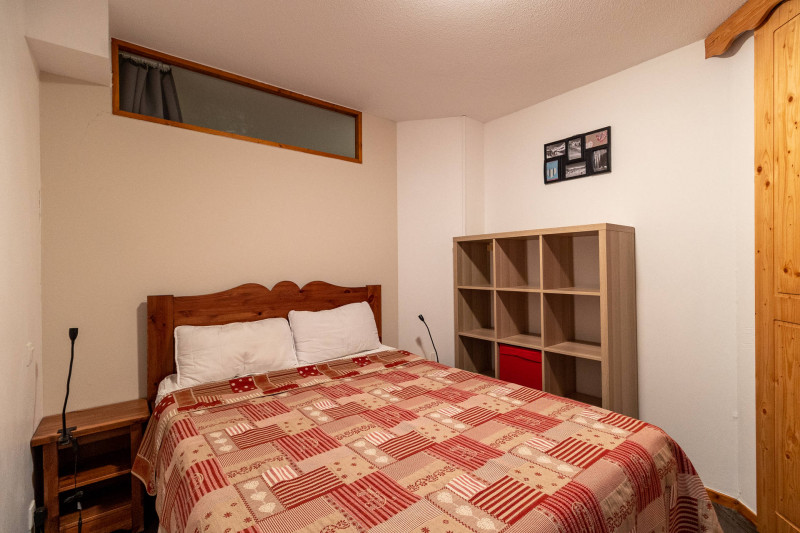 LocationAppartementLesOrres_AgenceDesOrres_MZ2008 LocationAppartementLesOrres_AgenceDesOrres_MZ2008