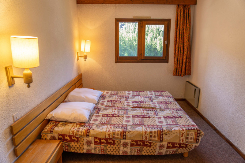 LocationAppartementLesOrres_AgenceDesOrres_B1006 LocationAppartementLesOrres_AgenceDesOrres_B1006