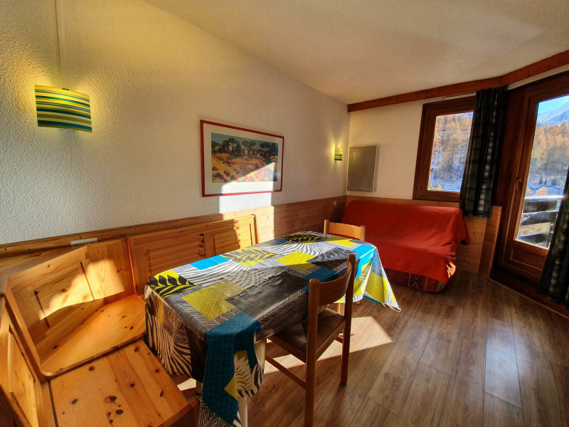 LocationAppartementLesOrres_AgenceDesOrres_B408 LocationAppartementLesOrres_AgenceDesOrres_B408