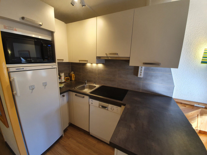 LocationAppartementLesOrres_AgenceDesOrres_B408 LocationAppartementLesOrres_AgenceDesOrres_B408