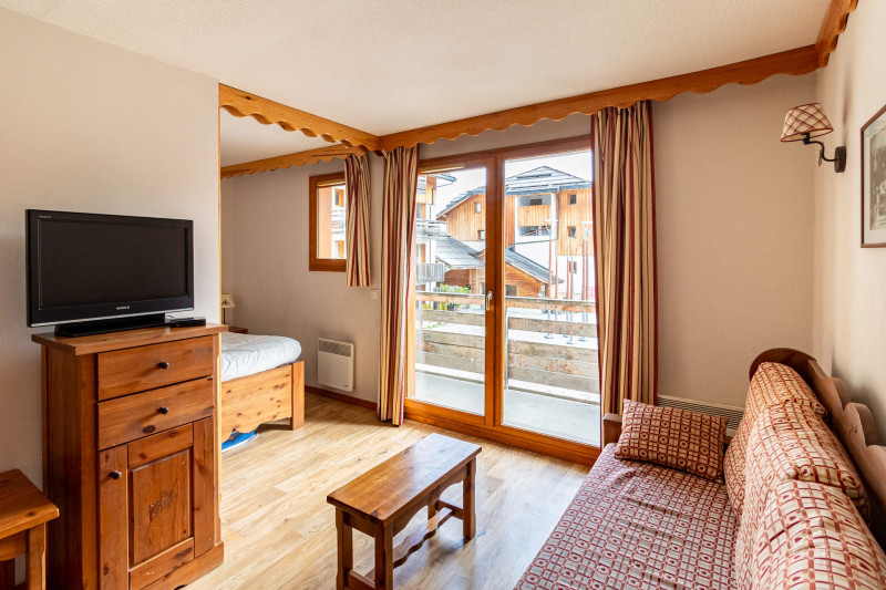 LocationAppartementLesOrres_AgenceDesOrres_MZ2120 LocationAppartementLesOrres_AgenceDesOrres_MZ2120