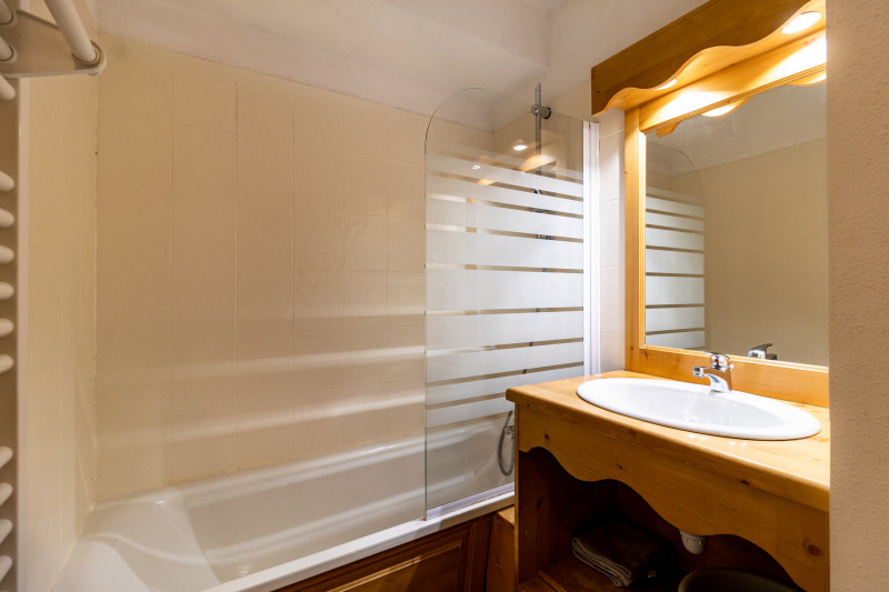 LocationAppartementLesOrres_AgenceDesOrres_MZ2120 LocationAppartementLesOrres_AgenceDesOrres_MZ2120