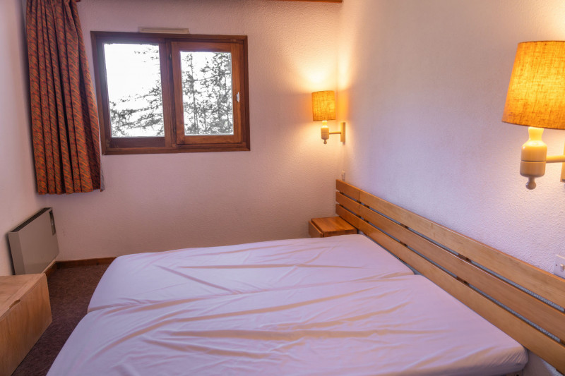 LocationAppartementLesOrres_AgenceDesOrres_B404 LocationAppartementLesOrres_AgenceDesOrres_B404