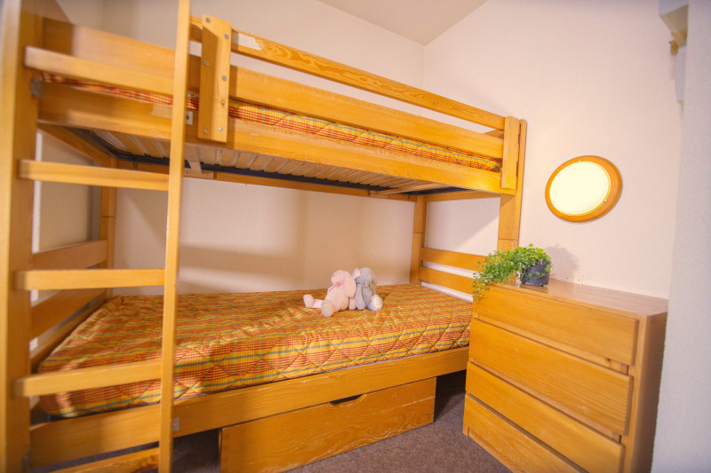LocationAppartementLesOrres_AgenceDesOrres_B1001 LocationAppartementLesOrres_AgenceDesOrres_B1001