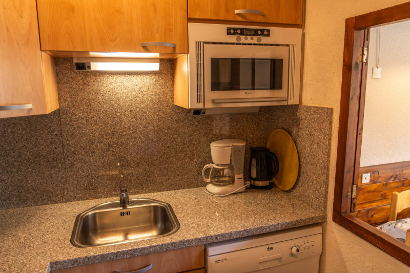 LocationAppartementLesOrres_AgenceDesOrres_B509 LocationAppartementLesOrres_AgenceDesOrres_B509